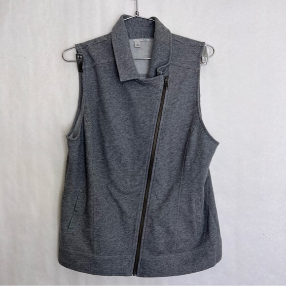 5/$25 halogen grey vest medium - Picture 1 of 3